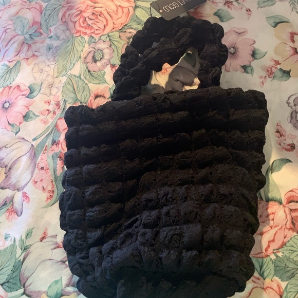 Plant Gold Black Textured Handbag - Picture 2 of 4